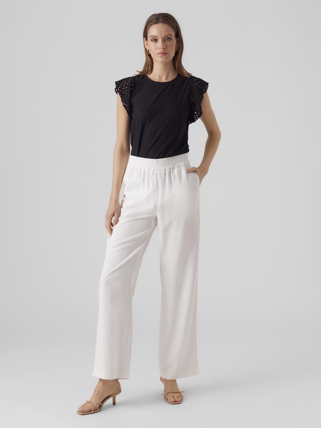model_shot-front_full